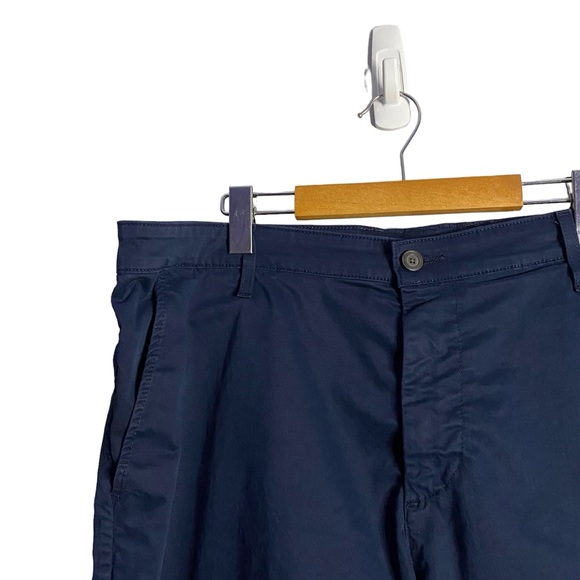 AG Adriano Goldschmied Men's Navy The Wanderer Slim Trouser Short - Picture 2 of 8